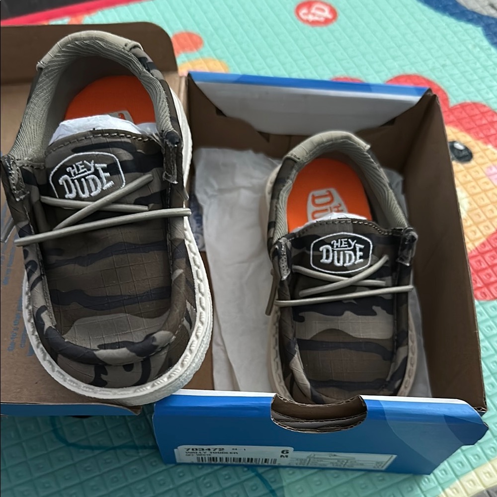 Toddler Hey Dude Sneakers Camo - New, never worn